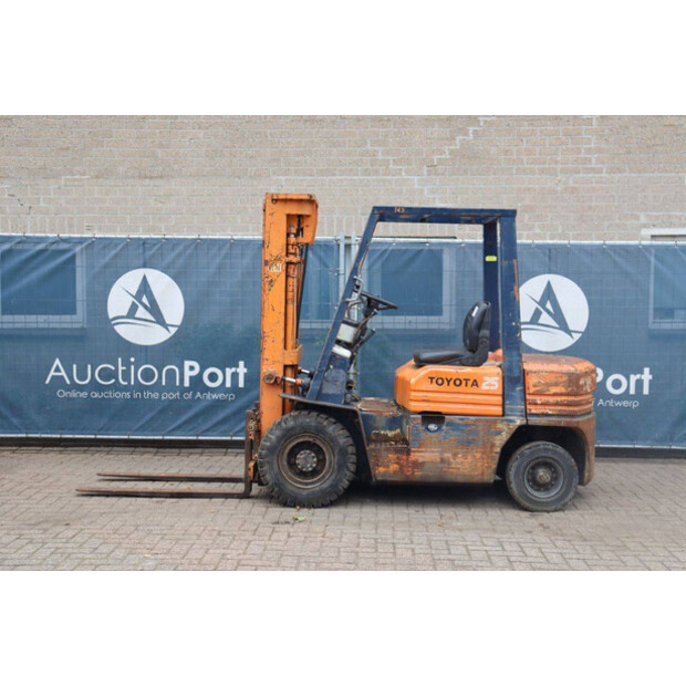 Toyota 5FD25-46418595