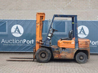 toyota-5fd25-1439500-46418595