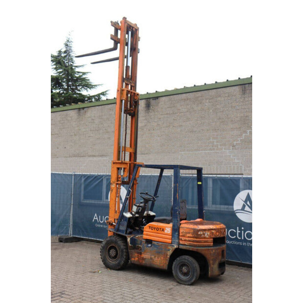 Toyota 5FD25-46418627