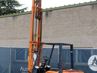 toyota-5fd25-1439500-46418627