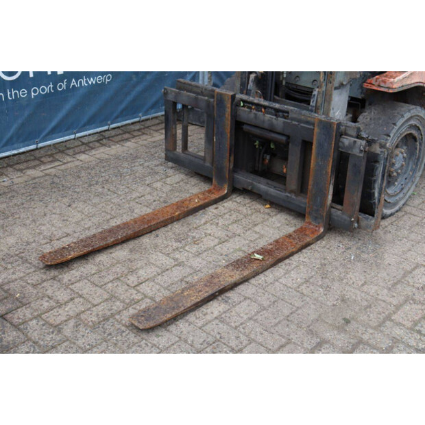 2002 Toyota 02-7FDF30-46418639