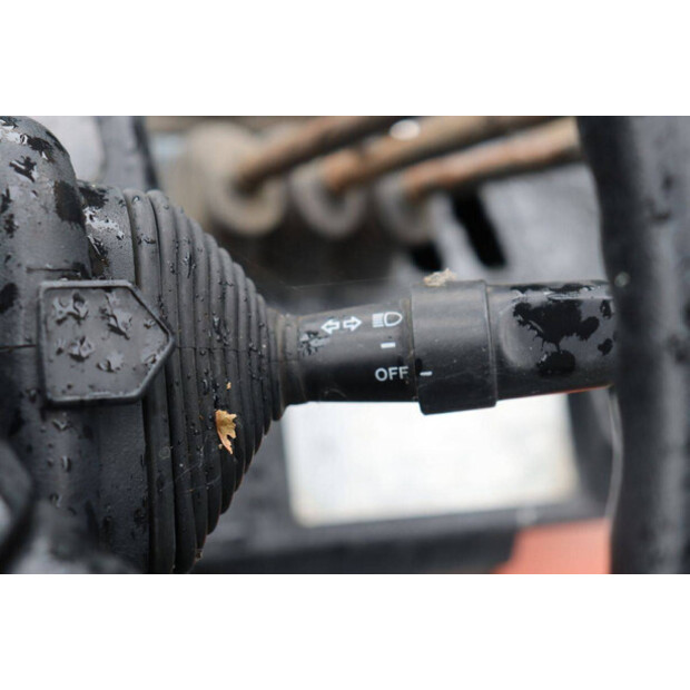 2002 Toyota 02-7FDF30-46418657