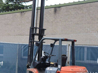 2002-toyota-02-7fdf30-1439501-46418667