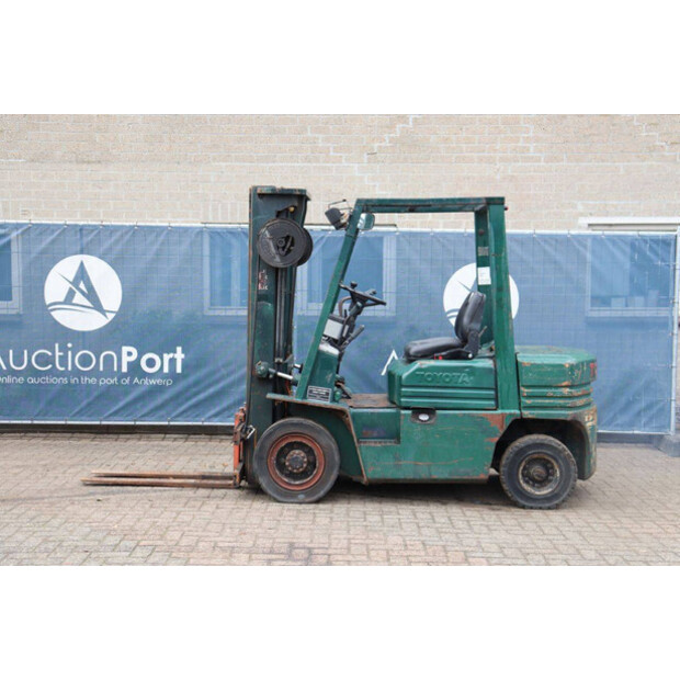 1991 تويوتا 02-5FD-F25-46418670