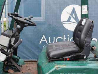 1991-toyota-02-5fd-f25-1439502-46418690