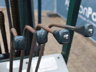 1991-toyota-02-5fd-f25-1439502-46418696