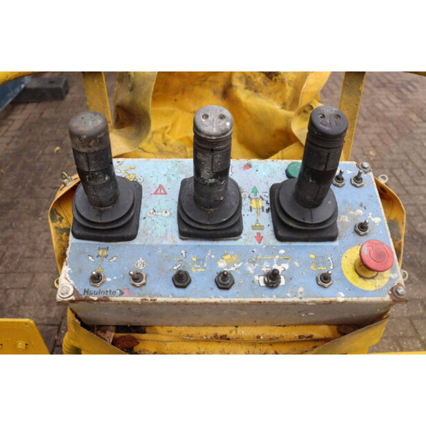 2000 هولوت HA16PX-46418750