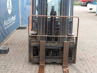 2013-doosan-d30s-5-1439505-46418780