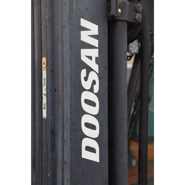 2013 Doosan D30S-5-46418786
