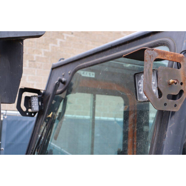 2013 Doosan D30S-5-46418787