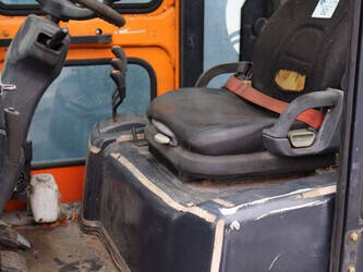 2013-doosan-d30s-5-1439505-46418794