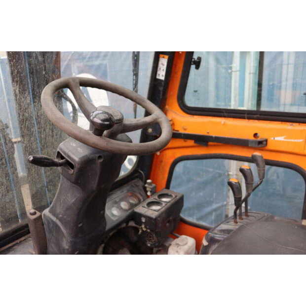 2013 Doosan D30S-5-46418796