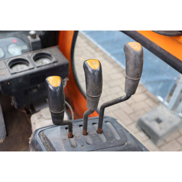 2013 Doosan D30S-5-46418799