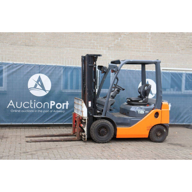 2013 Toyota 02-8FDF18-46418810