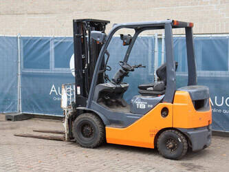 2013-toyota-02-8fdf18-1439506-46418812