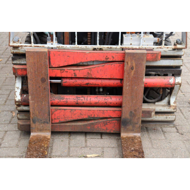 2013 Toyota 02-8FDF18-46418821