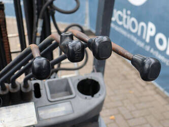 2013-toyota-02-8fdf18-1439506-46418836