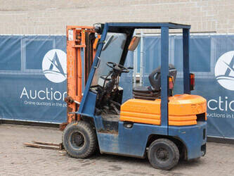 1992-toyota-02-5fd-15-1439508-46418885