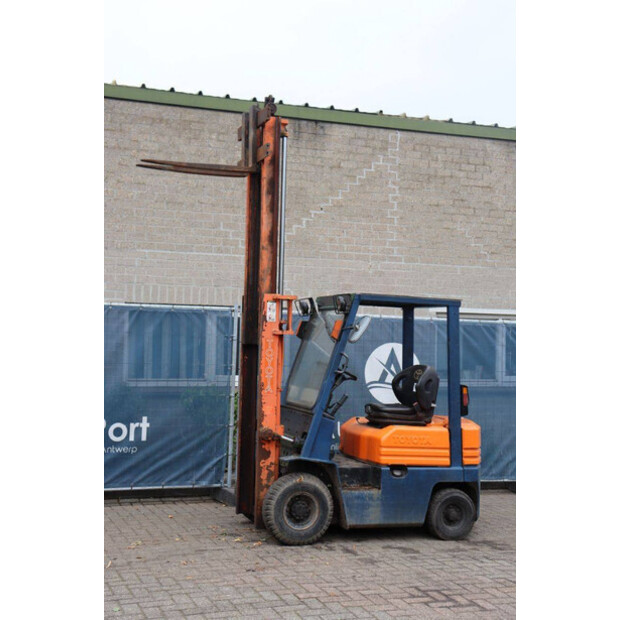 1992 Toyota 02-5FD 15-46418916