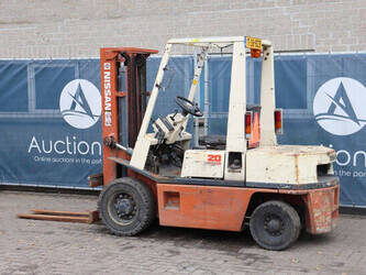 1990-nissan-eh02a25-1439510-46418957