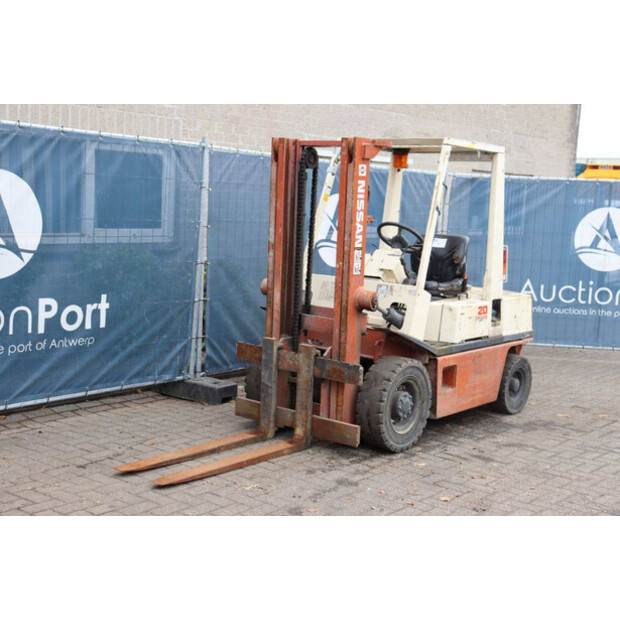 1990 NISSAN EH02A25-46418963