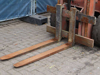 1990-nissan-eh02a25-1439510-46418964