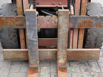 1990-nissan-eh02a25-1439510-46418966