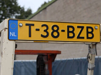 1990-nissan-eh02a25-1439510-46418970