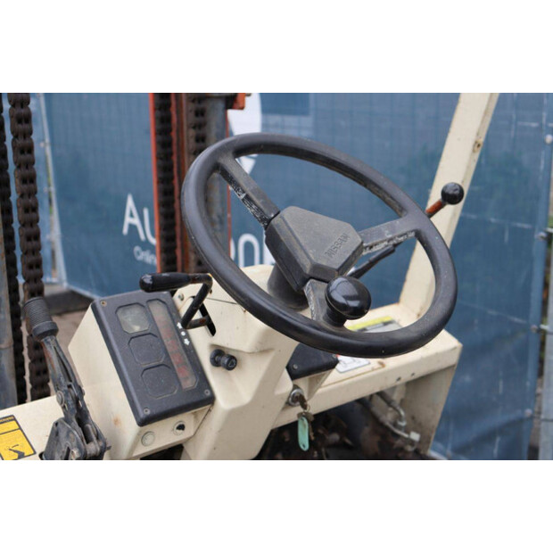 1990 NISSAN EH02A25-46418977