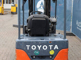 2005-toyota-7fbef18-1439517-46419204