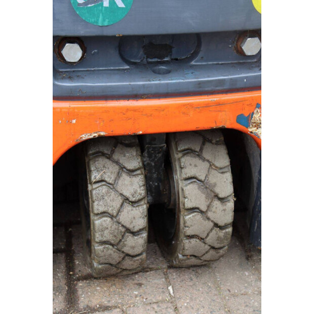 2005 Toyota 7FBEF18-46419219