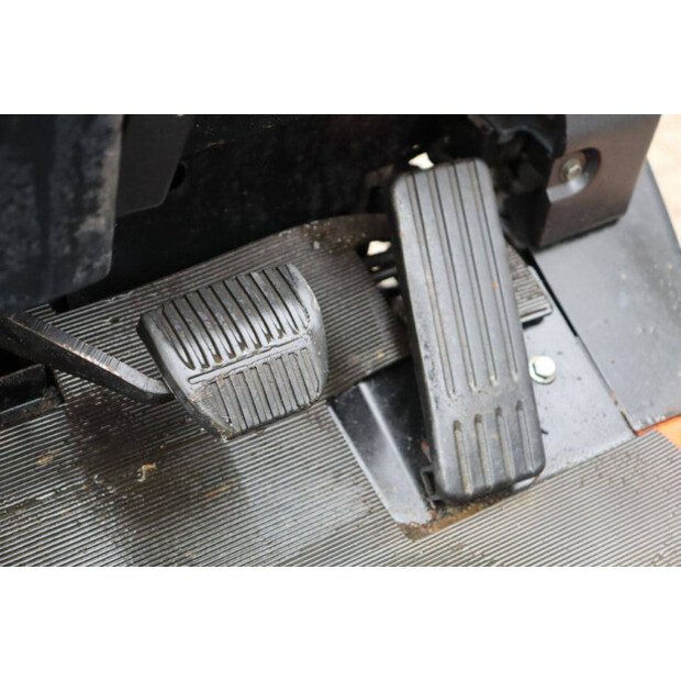 2005 Toyota 7FBEF18-46419224