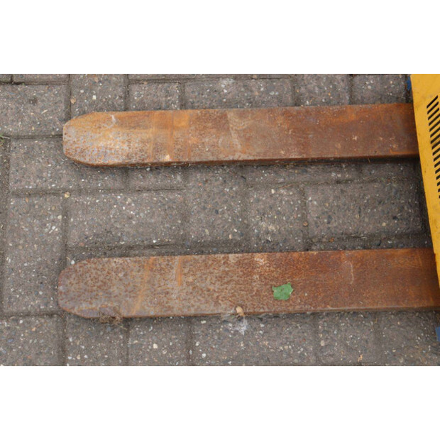 1998 Hyster J3.00XM-46419374