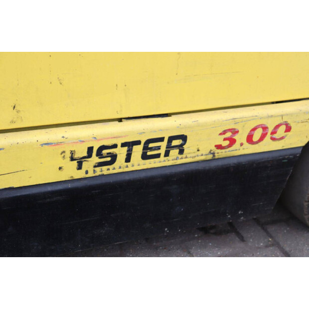 1998 Hyster J3.00XM-46419379