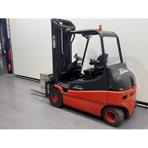 2006 Linde E25-02-46419414
