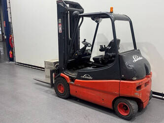 2006-linde-e25-02-1439523-46419414