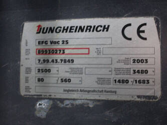 2003-jungheinrich-efg-vac25-1439525-46419476