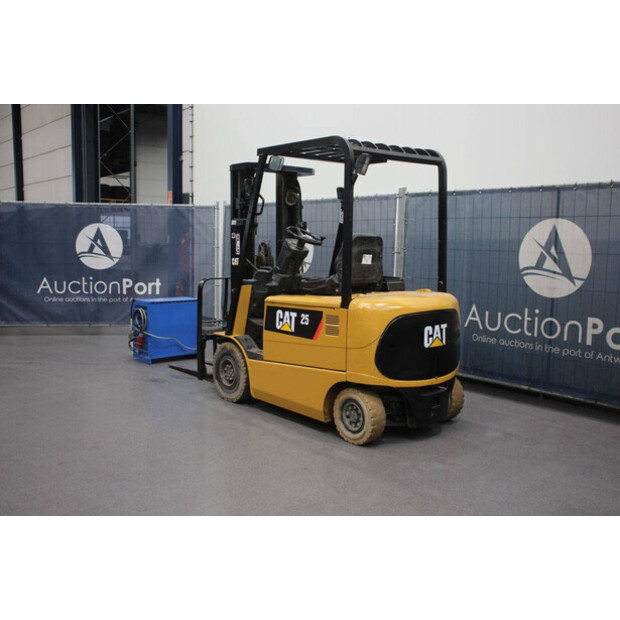 2005 كاتربيلر EP25K-46419491