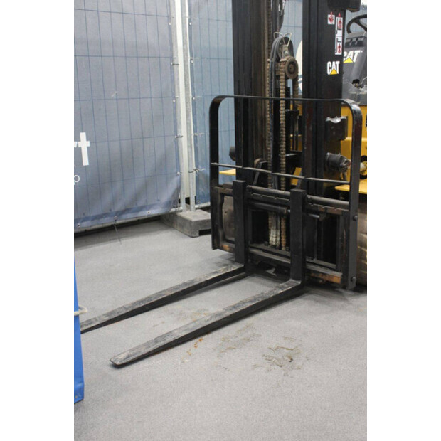 2005 كاتربيلر EP25K-46419497