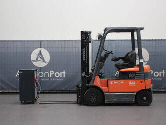 2007-toyota-7fbmf16-1439527-46419524