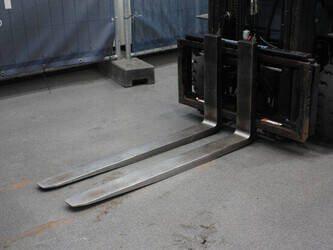 2007-toyota-7fbmf16-1439527-46419533