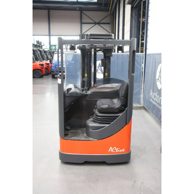 2005 ليندي R14-46419610