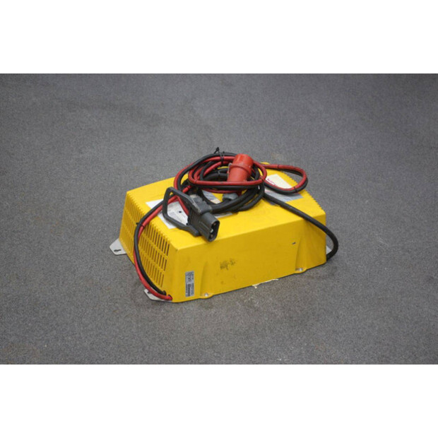 2005 ليندي R14-46419631