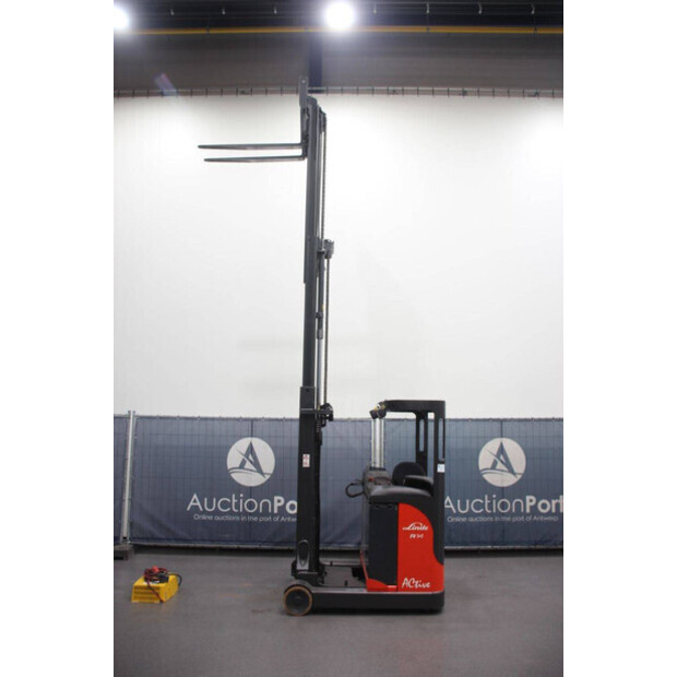 2005 ليندي R14-46419634