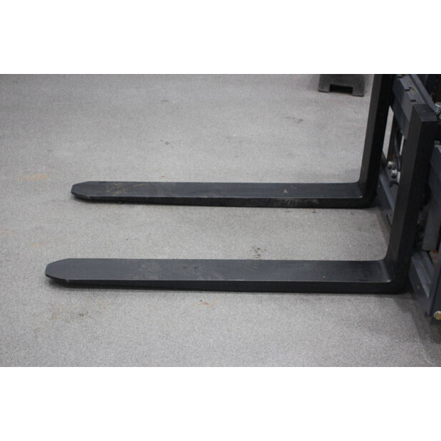 2023 Eurotrac FB30-46419647