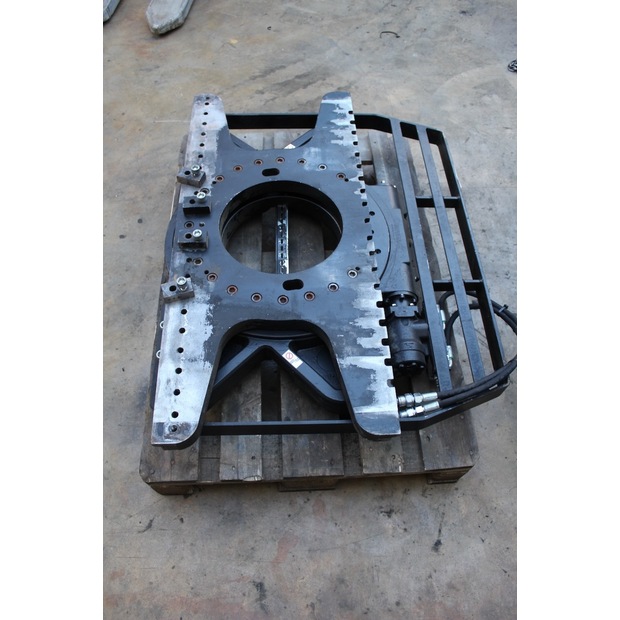 مرفقات Durwen مستعملة-46427950