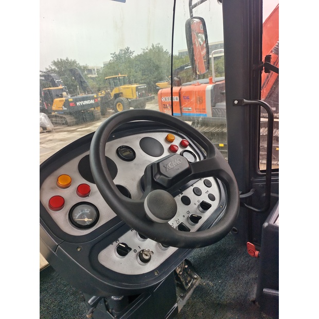 2025 اكس سي ام جي XS183J-46431994