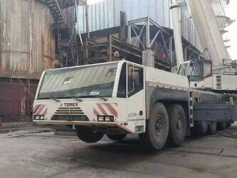 2010-demag-ac250-46433429