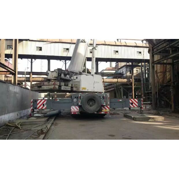 2010 Demag AC250-46433431