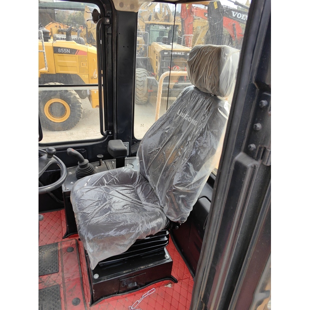 2024 ليوكونج CLG856-46433438